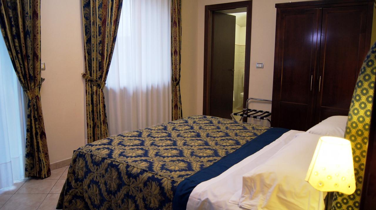 Hotel E Trattoria San Giorgio Piossasco Room photo